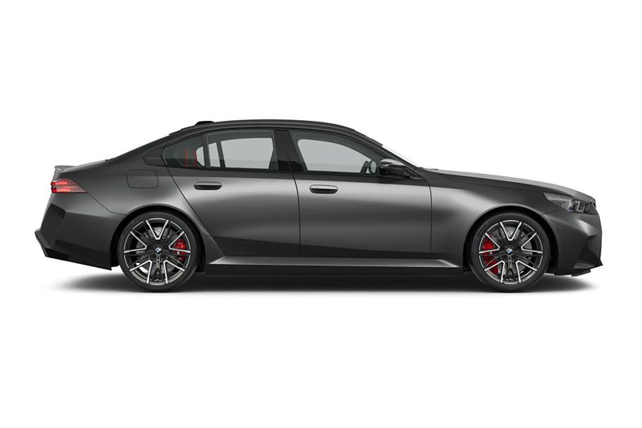 Side Profile View (Right) Image of M5