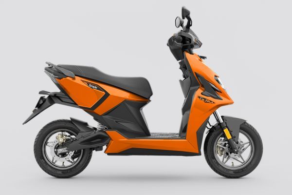 Side Profile View (Right) of Ultra