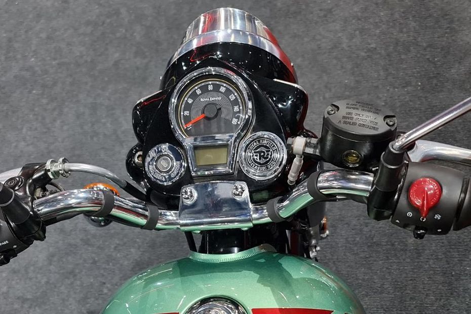 Speedometer of Classic 350 Flex Fuel