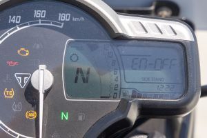 Tachometer of Scrambler 400 X
