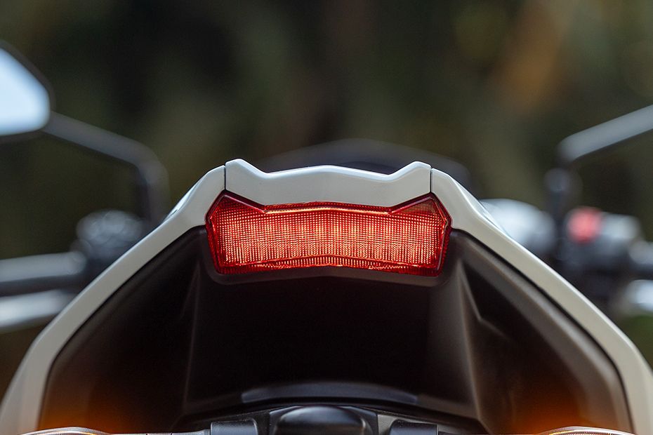 Tail Lamp of AEROX-E
