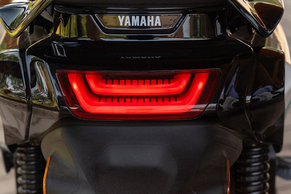 Tail Lamp of EC-06