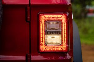 Taillight Image of Thar