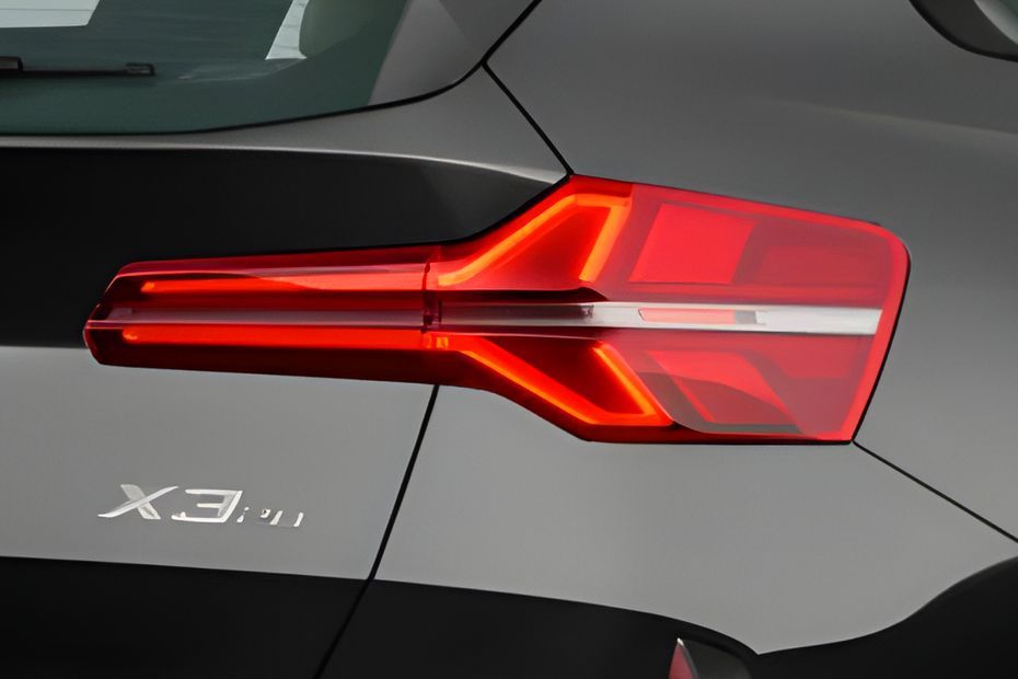 Taillight Image of X3