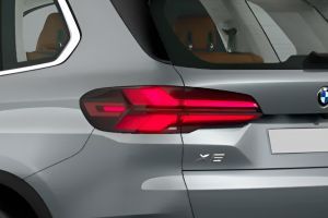 Taillight Image of X5