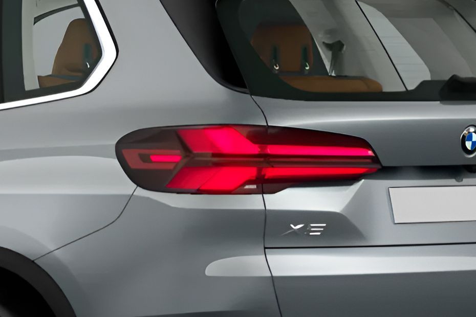 Taillight Image of X5