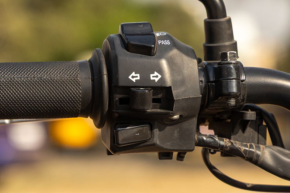 Turn Indicator Switches of Scram 440
