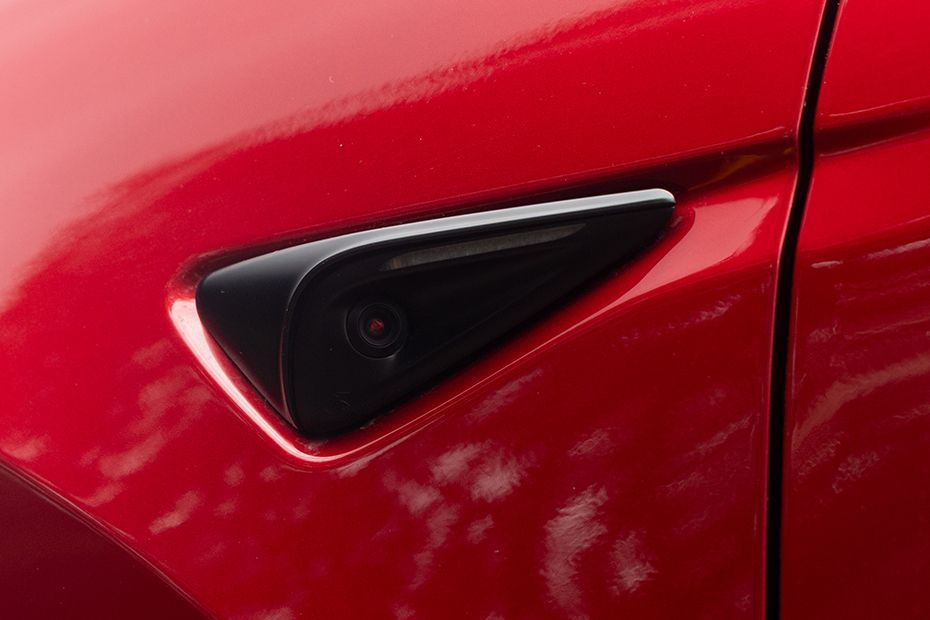 360 Degree Camera (Left) Image of Model Y