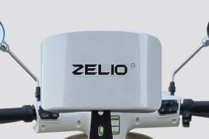 Brand Badge of Eeva ZX