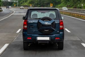 Driving: Rear View Image of Bolero Neo