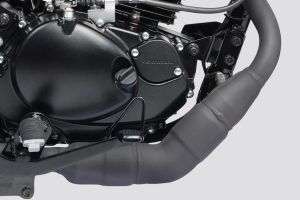 Exhaust (Header) of W175