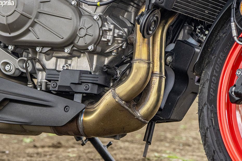Exhaust (Header) of Tuono 457