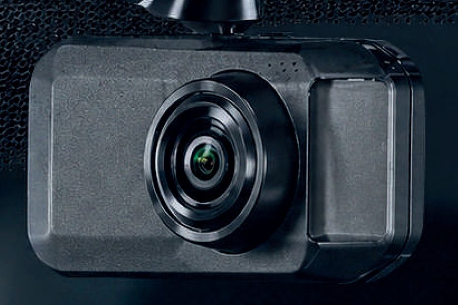 Dashcam (Front) Image of eC3