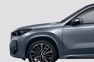 Front Fender Image of X1 LWB