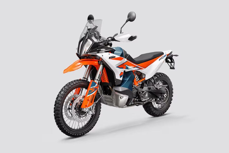 Front Left Quarter View View of 890 Adventure R