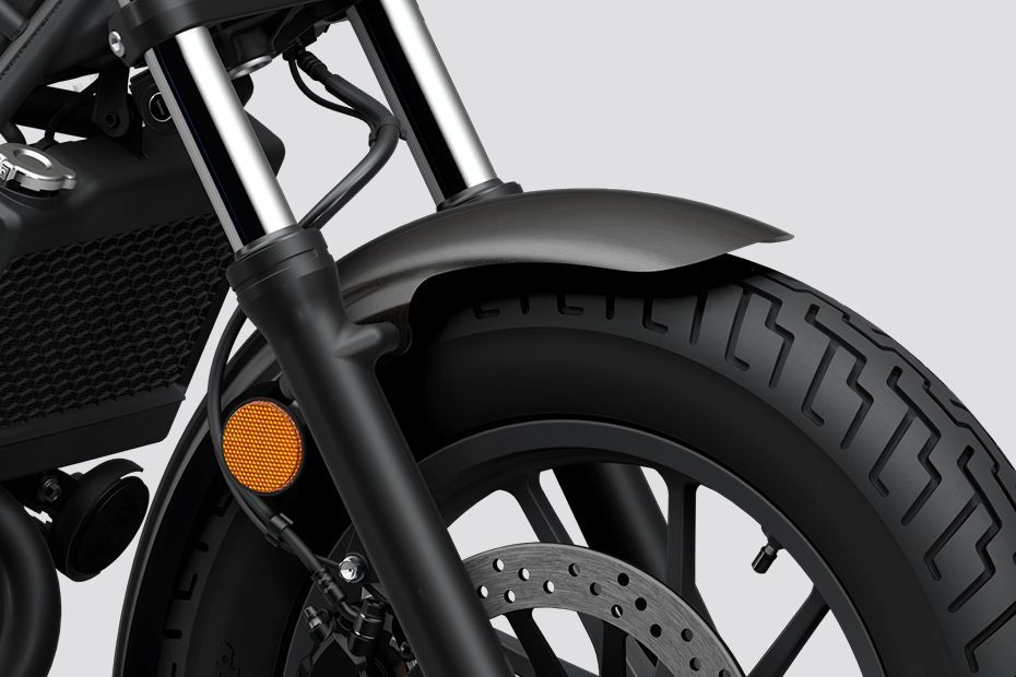 Front Mudguard & Suspension of Rebel 300