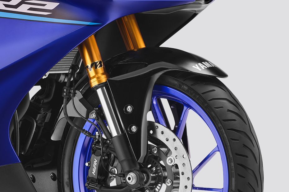 Front Mudguard & Suspension of YZF-R2