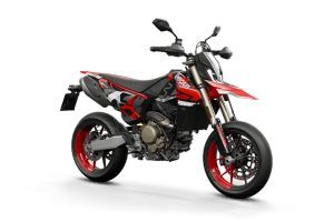 Front Right Quarter View of Hypermotard 698 Mono