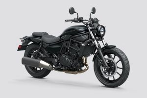 Front Right Quarter View of Eliminator
