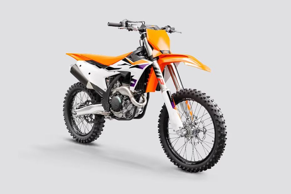 Front Right Quarter View of 250 SX-F