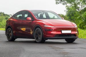 Front Right Quarter View Image of Model Y