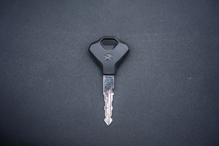 Key (Front) of Pulsar N160 S