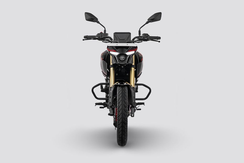 Front View of Pulsar N160 S