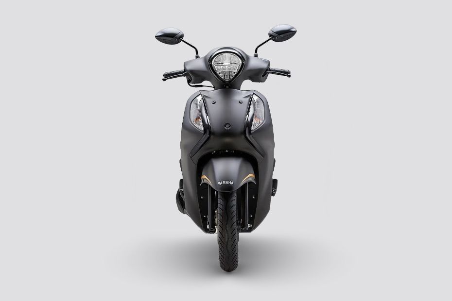 Front View of Fascino 125 Fi Hybrid