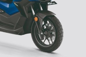 Front Wheel of ADV 160