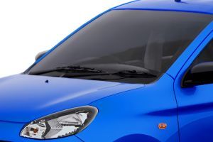 Front Windshield and Wiper Image of Alto K10