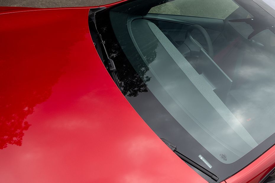 Front Windshield and Wiper Image of Model Y