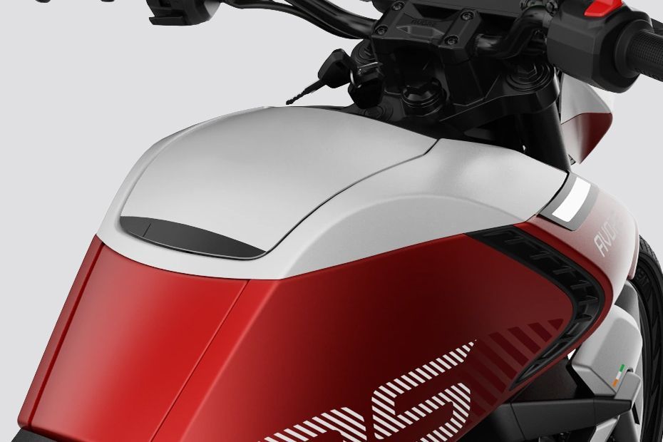 Fuel Tank (Top) of Model_