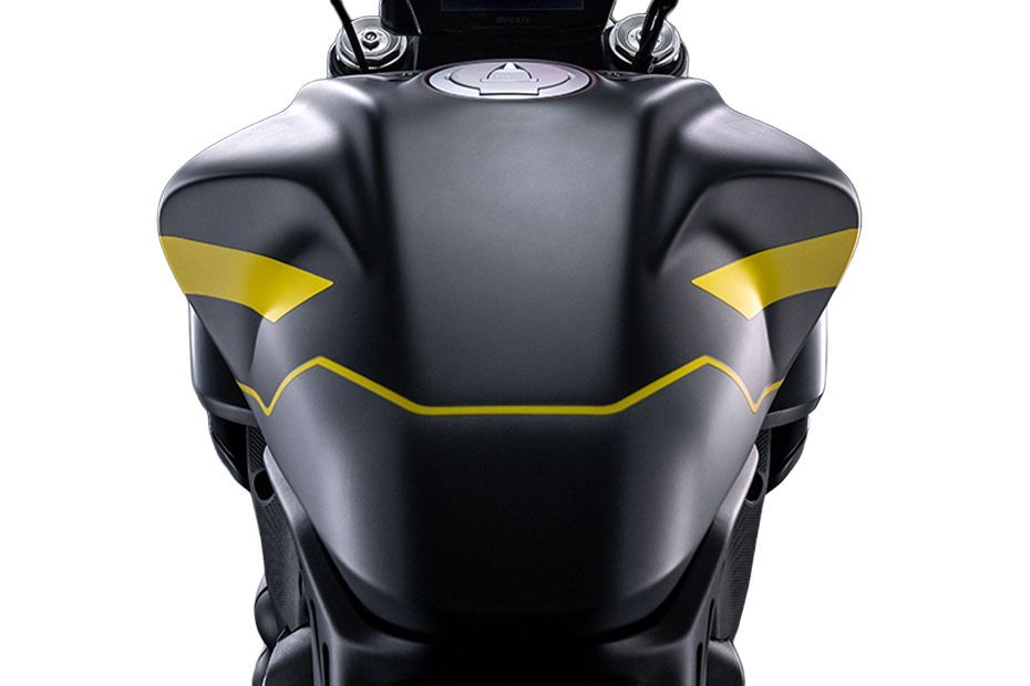 Fuel Tank (Top) of Model_