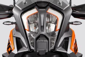 Headlamp of 1290 Super Adventure S