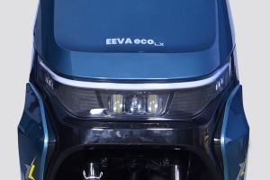 Headlamp of Eeva Eco LX