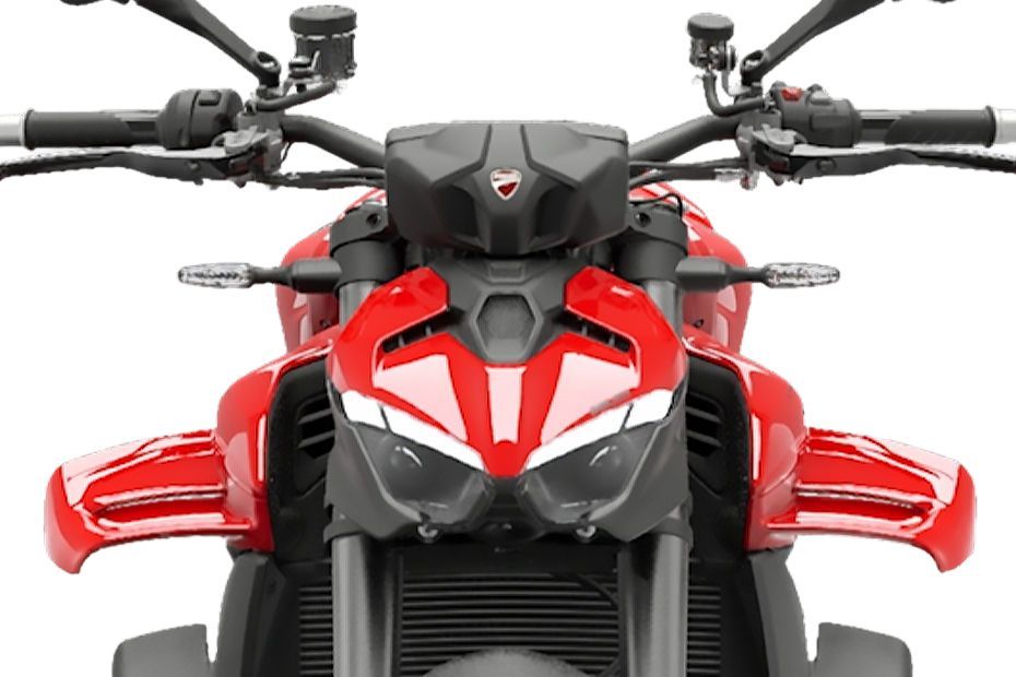 Headlamp of Streetfighter V4