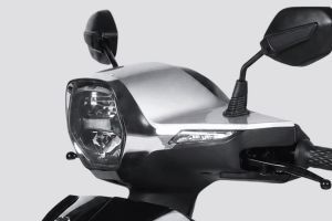 Headlamp of RUV 350
