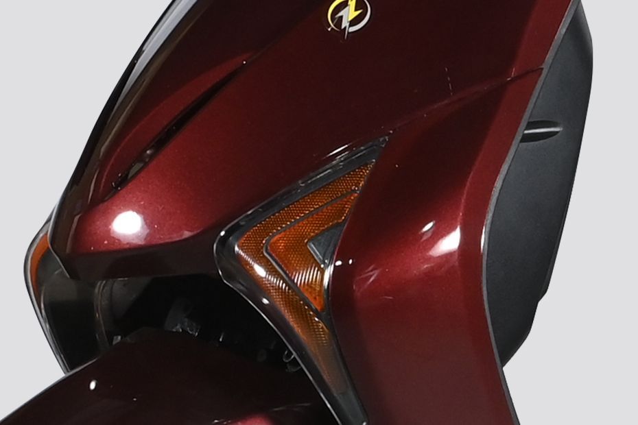 Indicator (Front) of Legender Plus