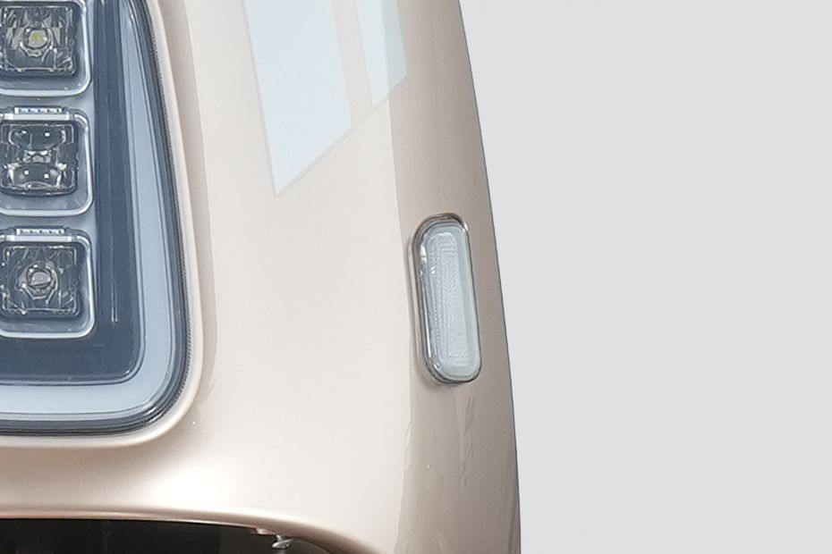 Indicator (Front) of Eeva ZX