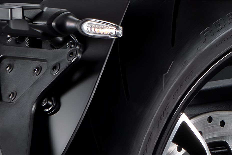 Indicator (Rear) of Diavel V4