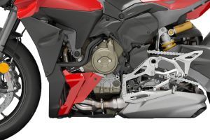 Engine (Left) of Streetfighter V4