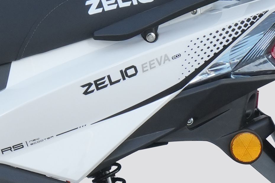 Model Badge of Eeva Eco