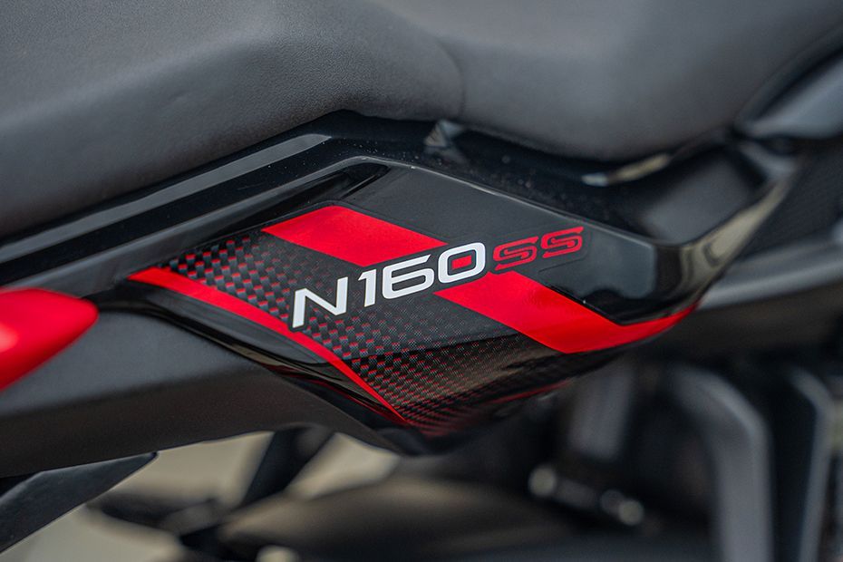 Model Badge of Pulsar N160 S