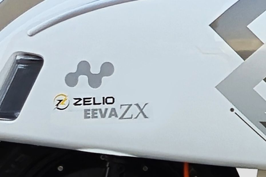Model Badge of Eeva ZX