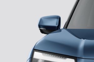 Outside Mirror Image of Hector Tomahawk PHEV