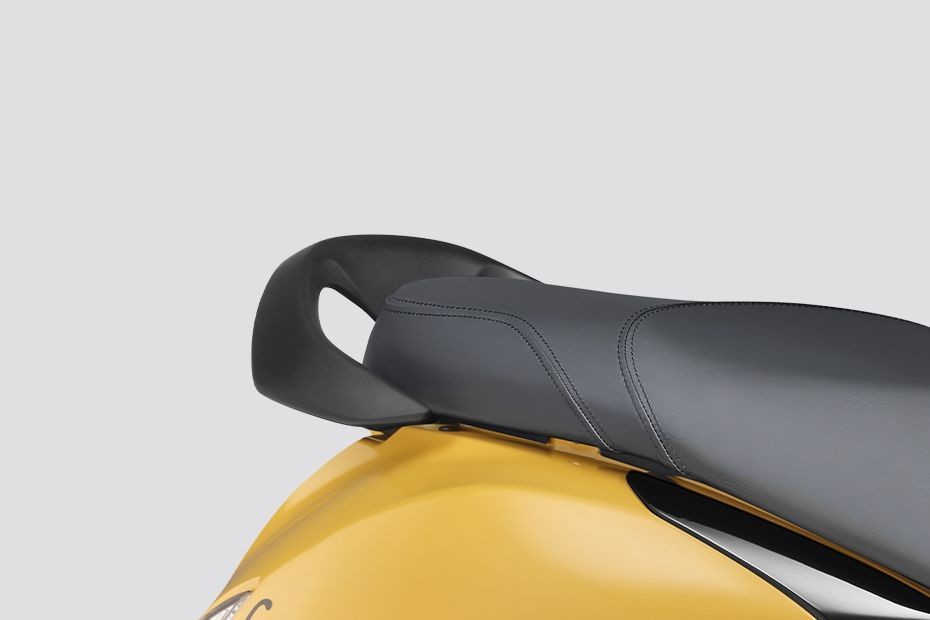 Pillion Grab Rail of Fascino 125 Fi Hybrid
