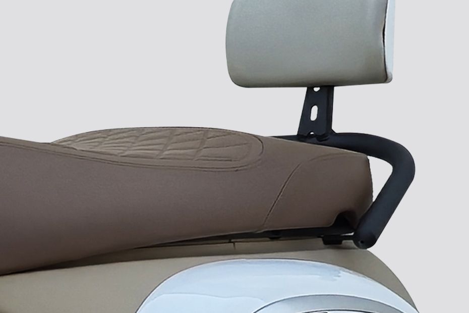 Pillion Seat of Eeva ZX