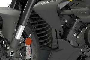 Radiator of Diavel V4