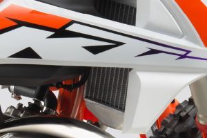 Radiator of 85 SX