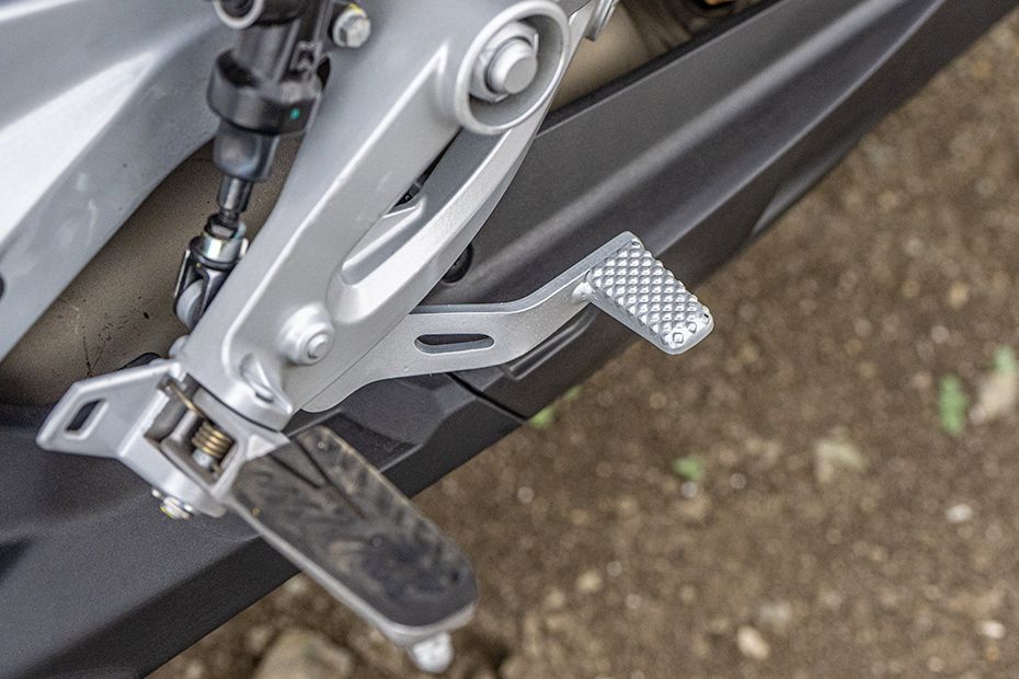 Rear Brake Lever of Model_
